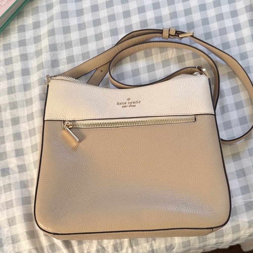 Kate Spade Cream and Tan Crossbody Bag New Without tags